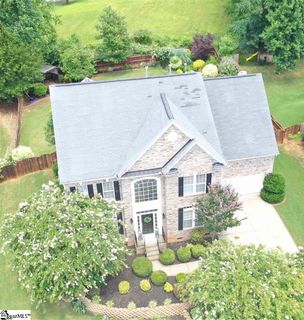 200 Woodland Creek Way