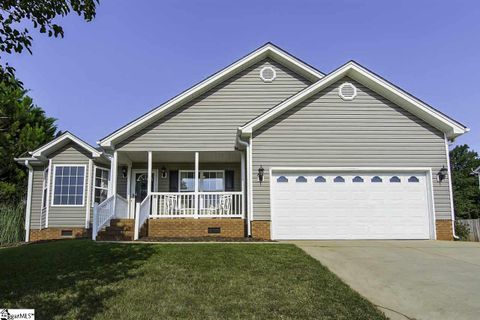 105 Skilton Drive