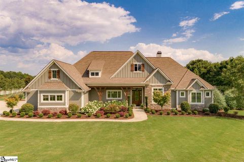 107 Ivy Trail