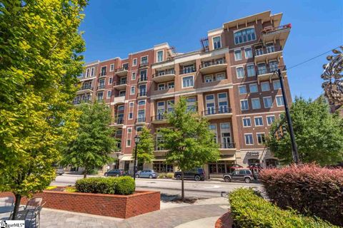 111 E Mcbee Avenue #208 sold home in The Bookends, Greenville, SC