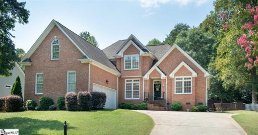 205 Dunrobin Lane