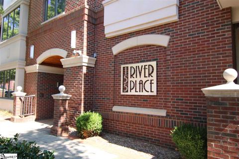 155 Riverplace #307