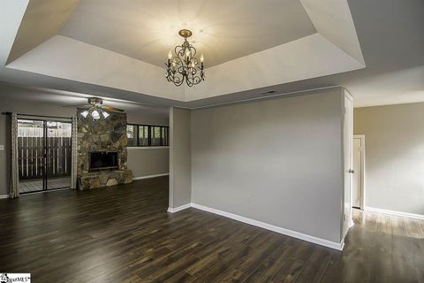 104 Briarview Circle