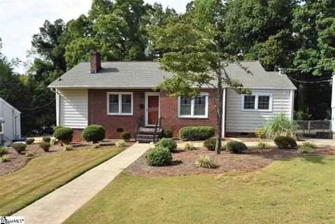107 Bradley Boulevard