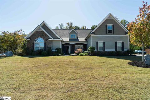 224 Ivy Woods Court