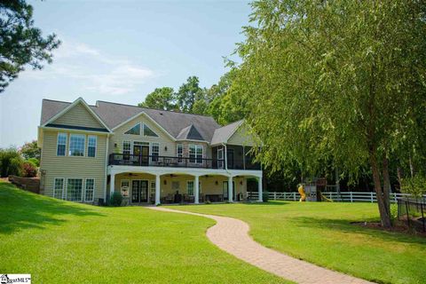 Previously sold for $537,000