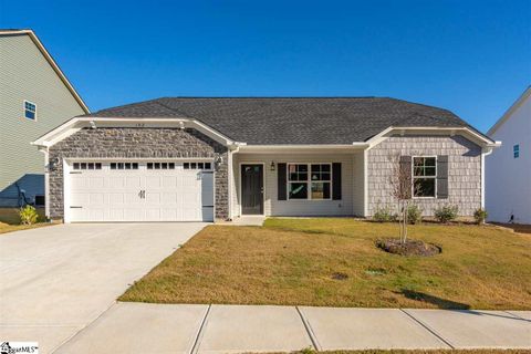 102 Mitford Way