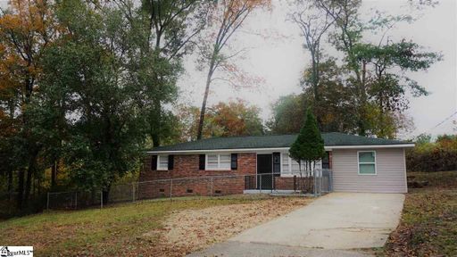 12 Theodore Circle sold home in Carolina Heights, Greenville, SC