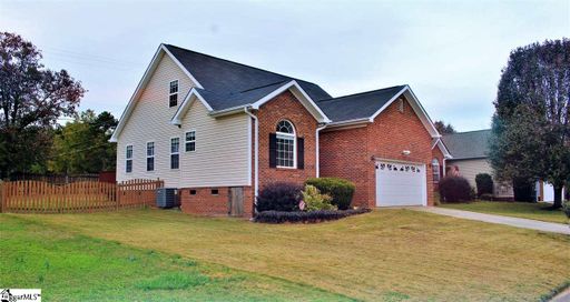 3 Equestrian Court