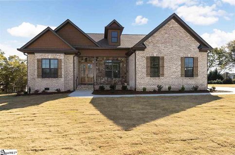 142 Enclave Drive