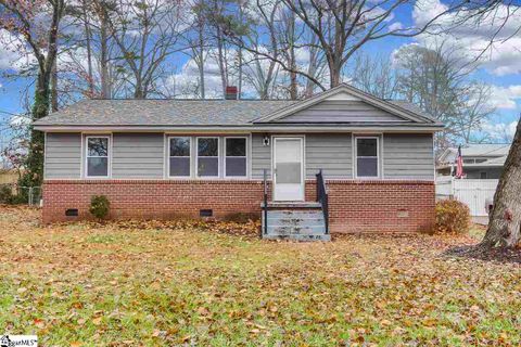 9 Tiffany Drive