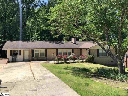 5 Tanglewood Drive