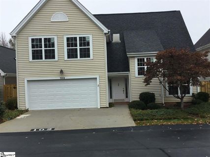 102 Forest Lake Drive