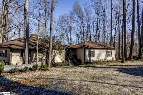 53 Forest Drive