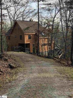 300 Doe Run sold home in Table Rock, Pickens, SC
