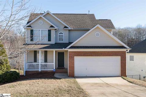 310 Laurelwood Drive sold home in Laurelwood, Boiling Springs, SC