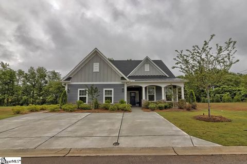 108 Broadleigh Court