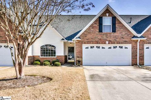 112 High Crest Court