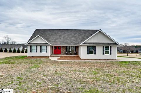 484 Carriage Gate Drive