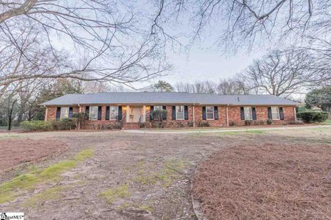 10 Graystone Road sold home in Watson Orchard, Greenville, SC