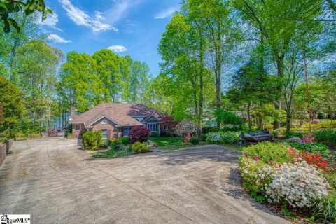 Previously sold for $440,000