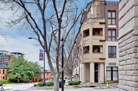 112 W Broad Street Unit 205B sold home in Poinsett Corners, Greenville, SC
