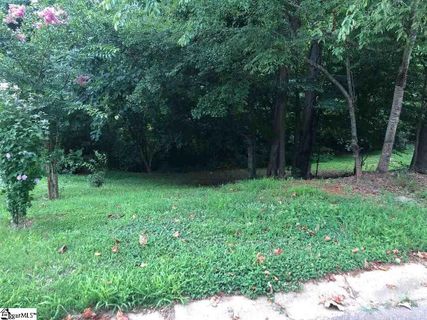 104 Mossy Oak Lane