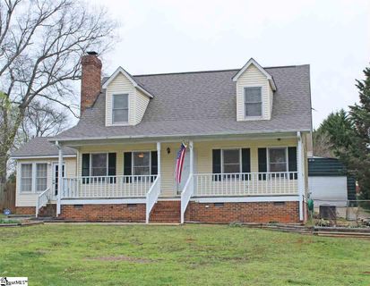 105 Dogwood Court