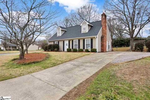 28 Clearfield Road