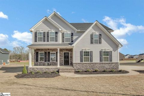 216 Edwin Ellis Drive