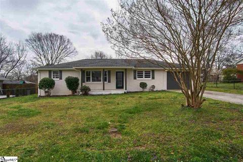 112 Cherrylane Drive
