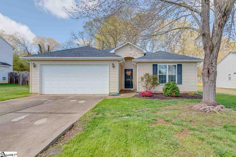 211 Montauk Drive
