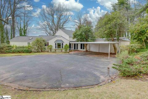 1027 Altamont Road