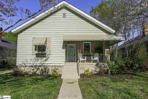 702 Maywood Street