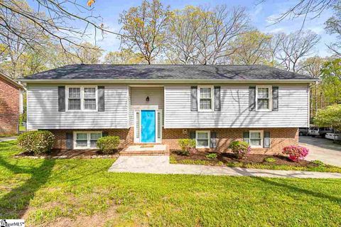 9 E Woodburn Drive