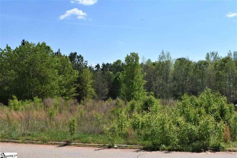 16 Sunset Mountain Court sold home in Mountain Crest, Travelers Rest, SC