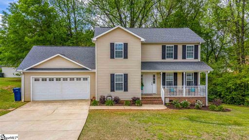 207 Foxfire Drive