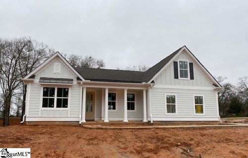 212 Deerview Trail