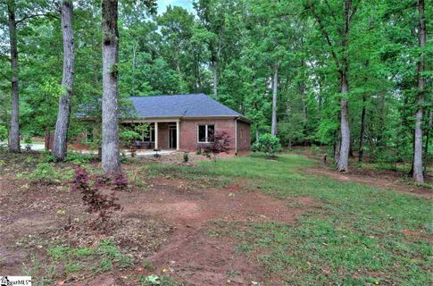 107 Coachman Drive sold home in Coachwood Forest, Simpsonville, SC