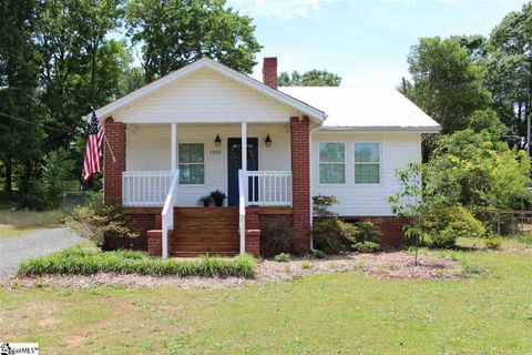 1502 Belhaven Road