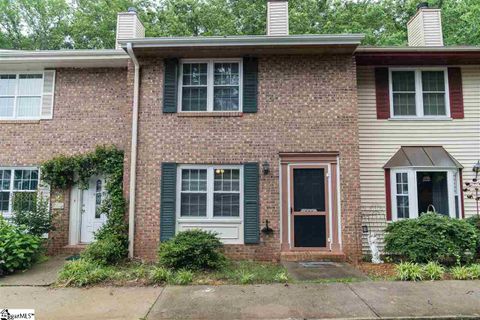 620 Forest Creek Circle