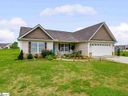 415 Braeburn Fields Court sold home in Inman, SC