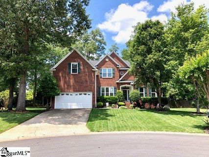 209 N Antigo Court sold home in Hudson Forest, Greer, SC