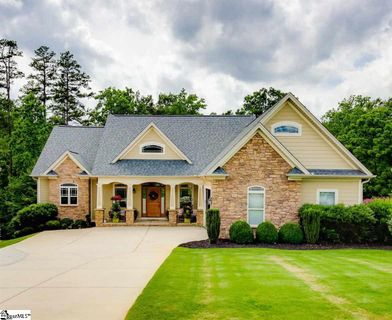 325 Harkins Bluff Drive sold home in Dillard Creek Crossing, Greer, SC