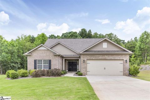 108 Carnoustie Circle