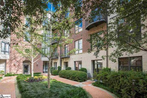 224 S Laurens Street #313 sold home in Poinsett Corners, Greenville, SC