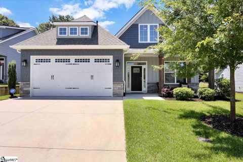 655 Ponden Drive sold home in Stonefield Cottages, Greer, SC