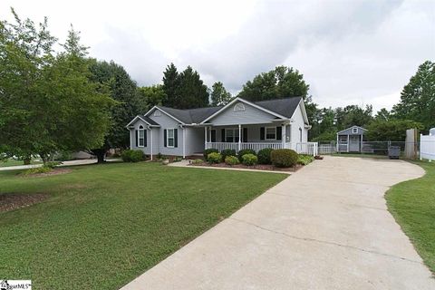 103 Mockingbird Lane sold home in Cedar Meadows, Easley, SC