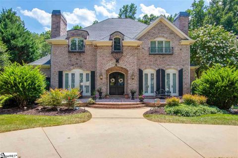 208 Sanders Place