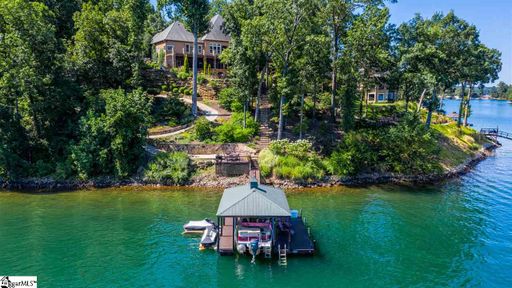 256 Mountain View Pointe Drive sold home in Mountain View Pointe, Seneca, SC